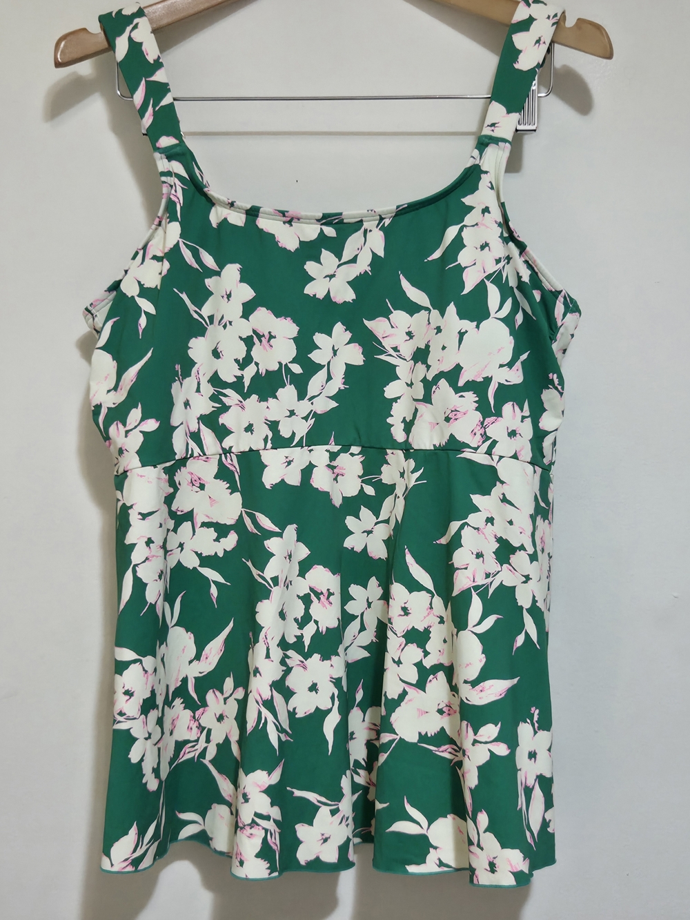 Lands' End Flutter Tankini Green Floral